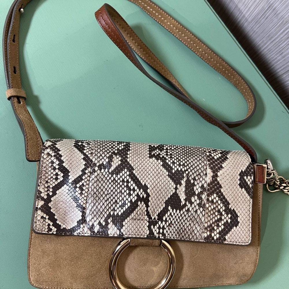 Chloe Faye Shoulder Bag Leather and Python - Picture 2 of 10
